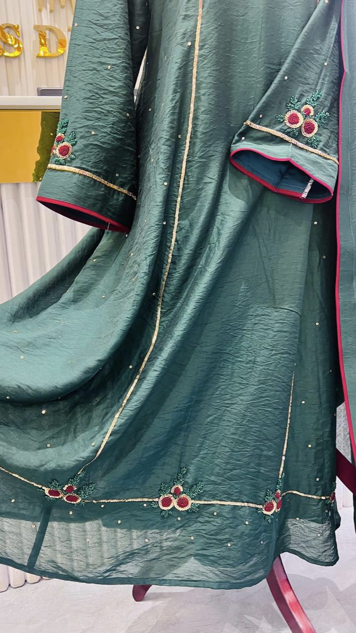 HAND WORKED 3 PANEL SALWAR SET - AMIS 10081