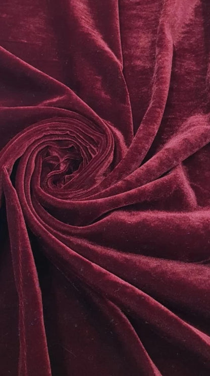 HEAVY HAND WORKED VELVET SALWAR SET - AMIS 10108