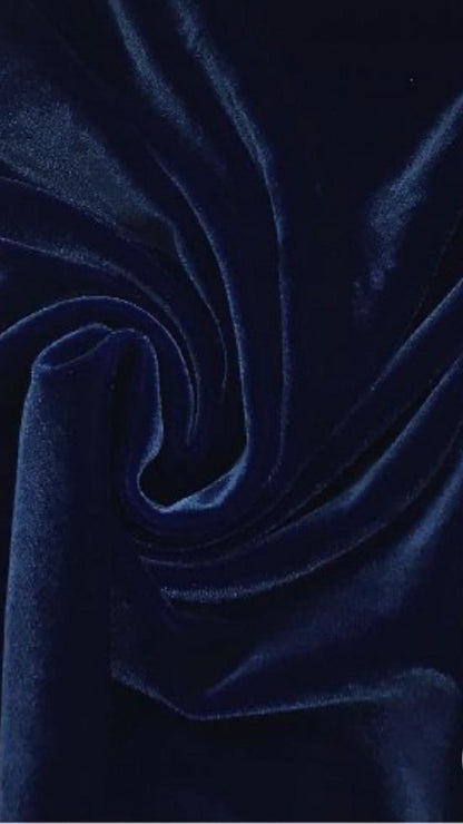 HEAVY HAND WORKED PANEL CUT GOWN - AMIS 10126