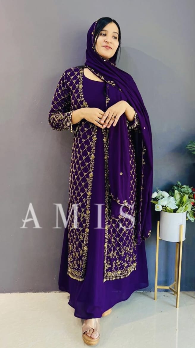 ALINE GOWN WITH HEAVY HAND WORKED SRUG - AMIS 10004