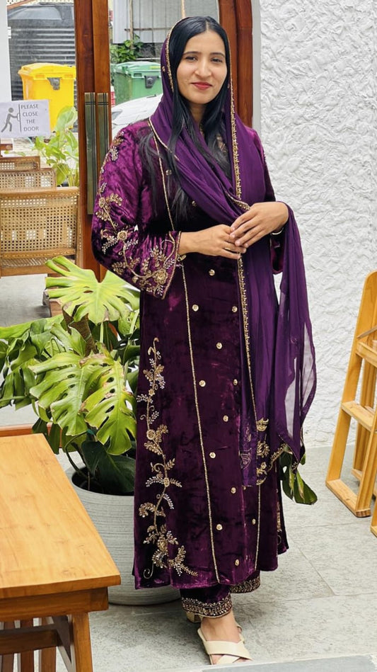 HEAVY HANDWORKED ALINE SALWAR SET - AMIS 10090