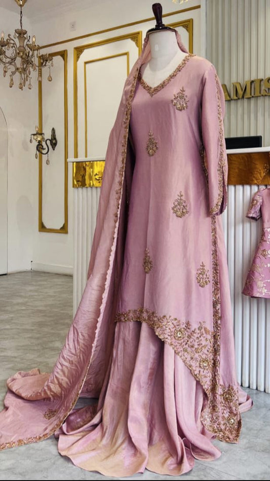 HEAVY HAND WORKED UP AND DOWN TOP AND SKIRT - AMIS 10094