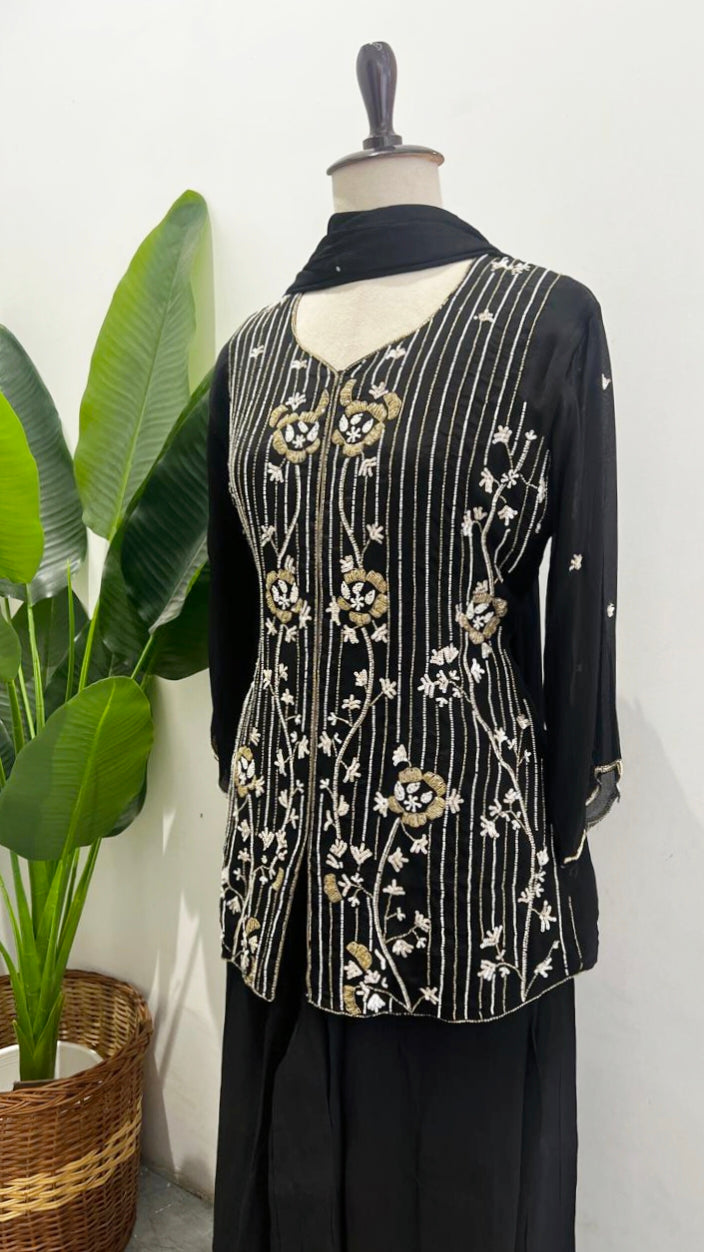 PREMIUM BLACK FLORAL HANDWORKED SHARARA - AMIS 10115
