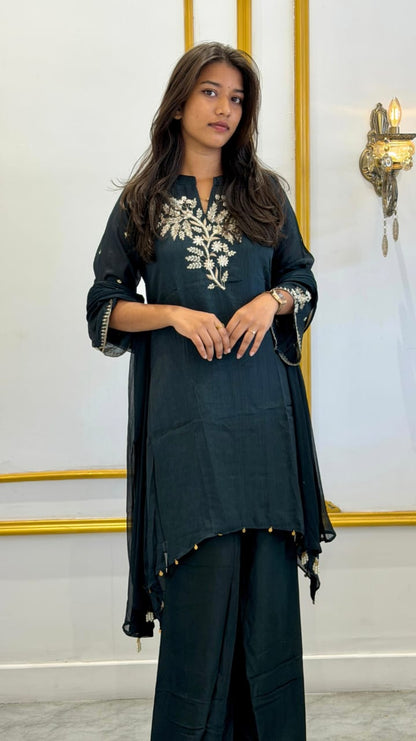 PEACOCK GREEN HAND WORKED SHARARA SET - AMIS 10119