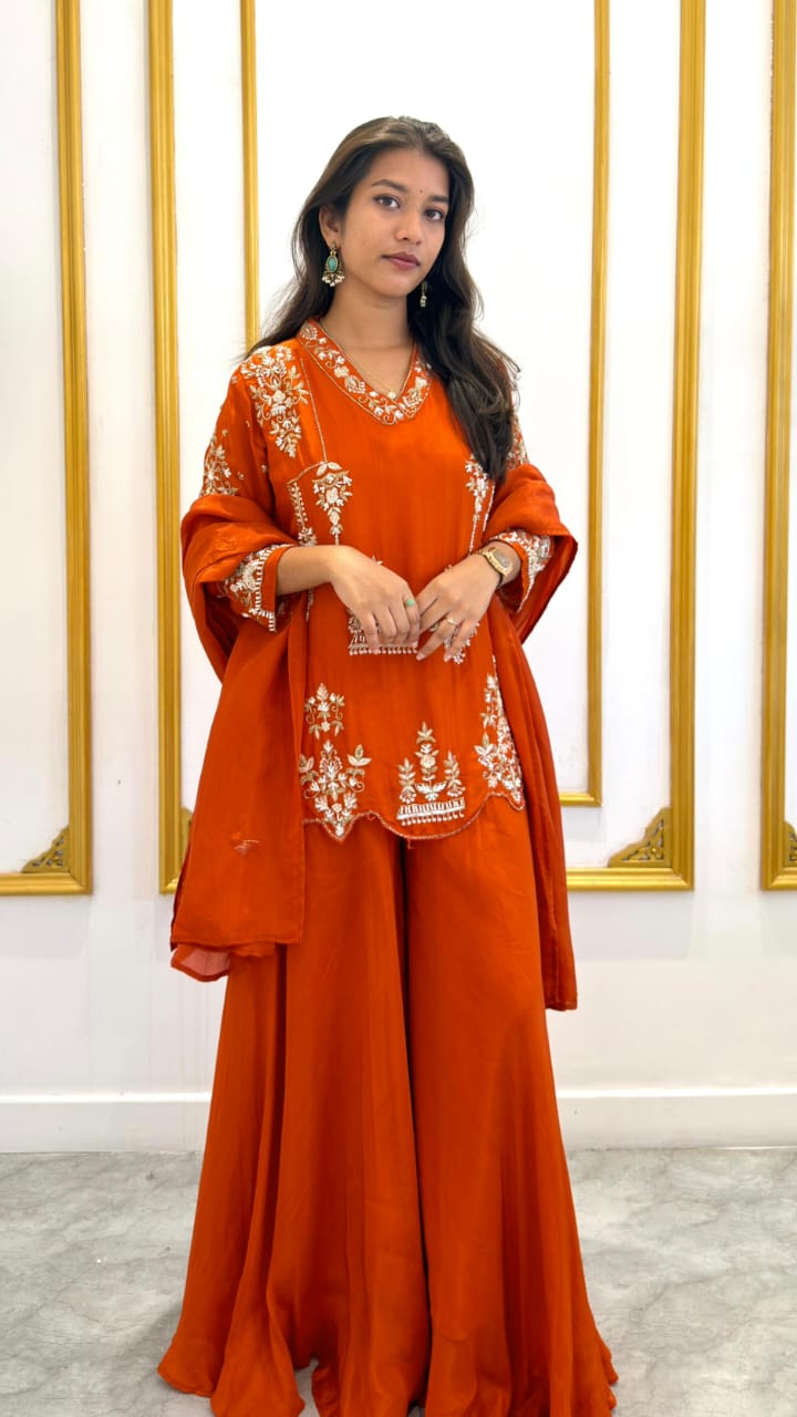 HAND WORKED SHARARA SET - AMIS 10117