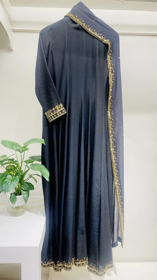 HAND WORKED PANEL CUT GOWN - AMIS 10095